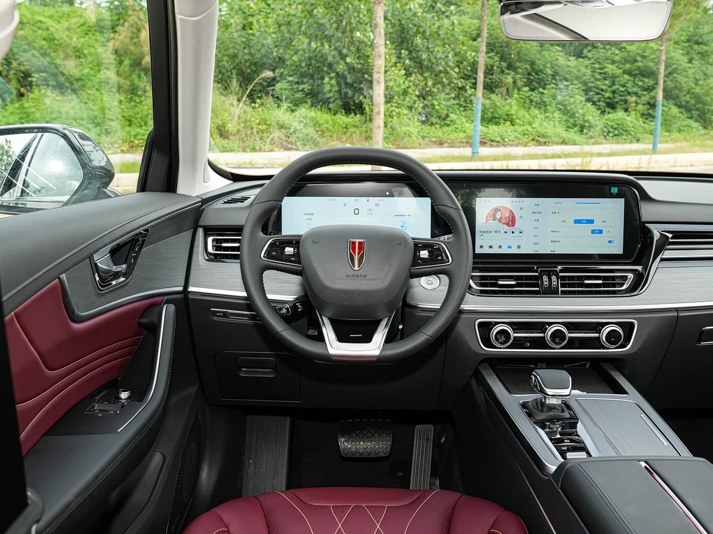 Hongqi HS5 2025 detail image