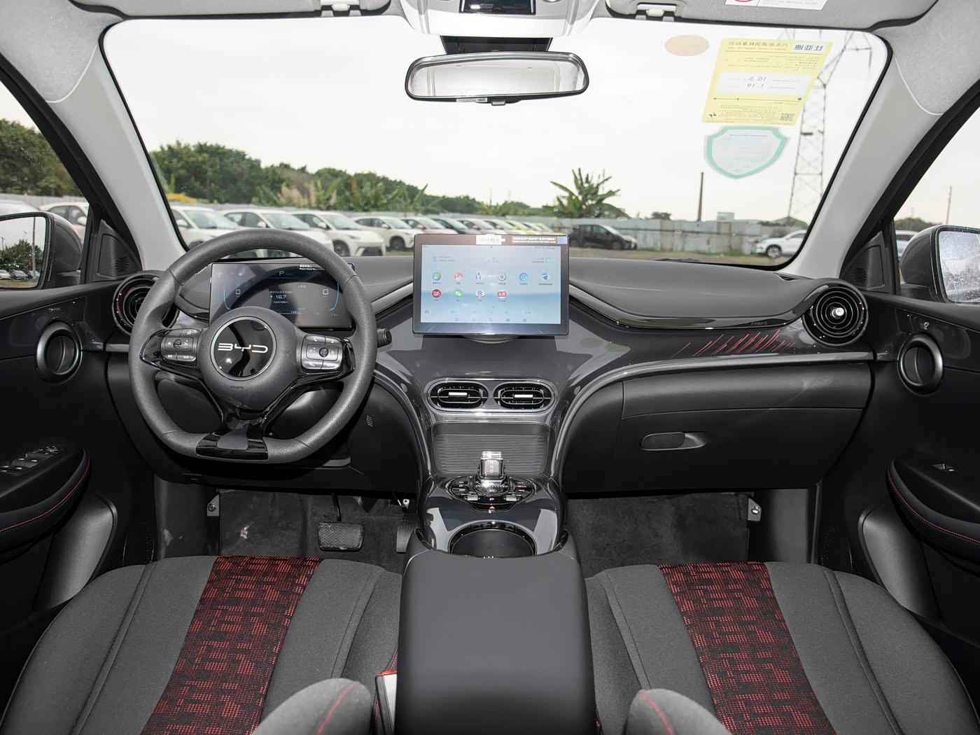 BYD BYD e2 2026 image