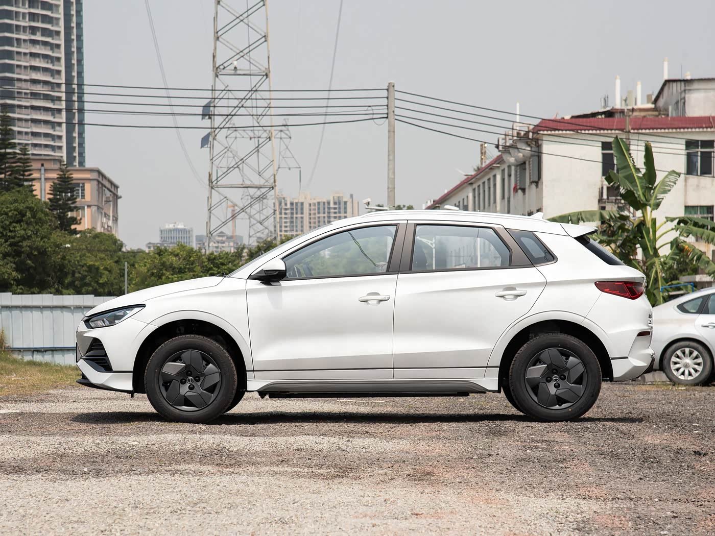BYD BYD e2 2026 image