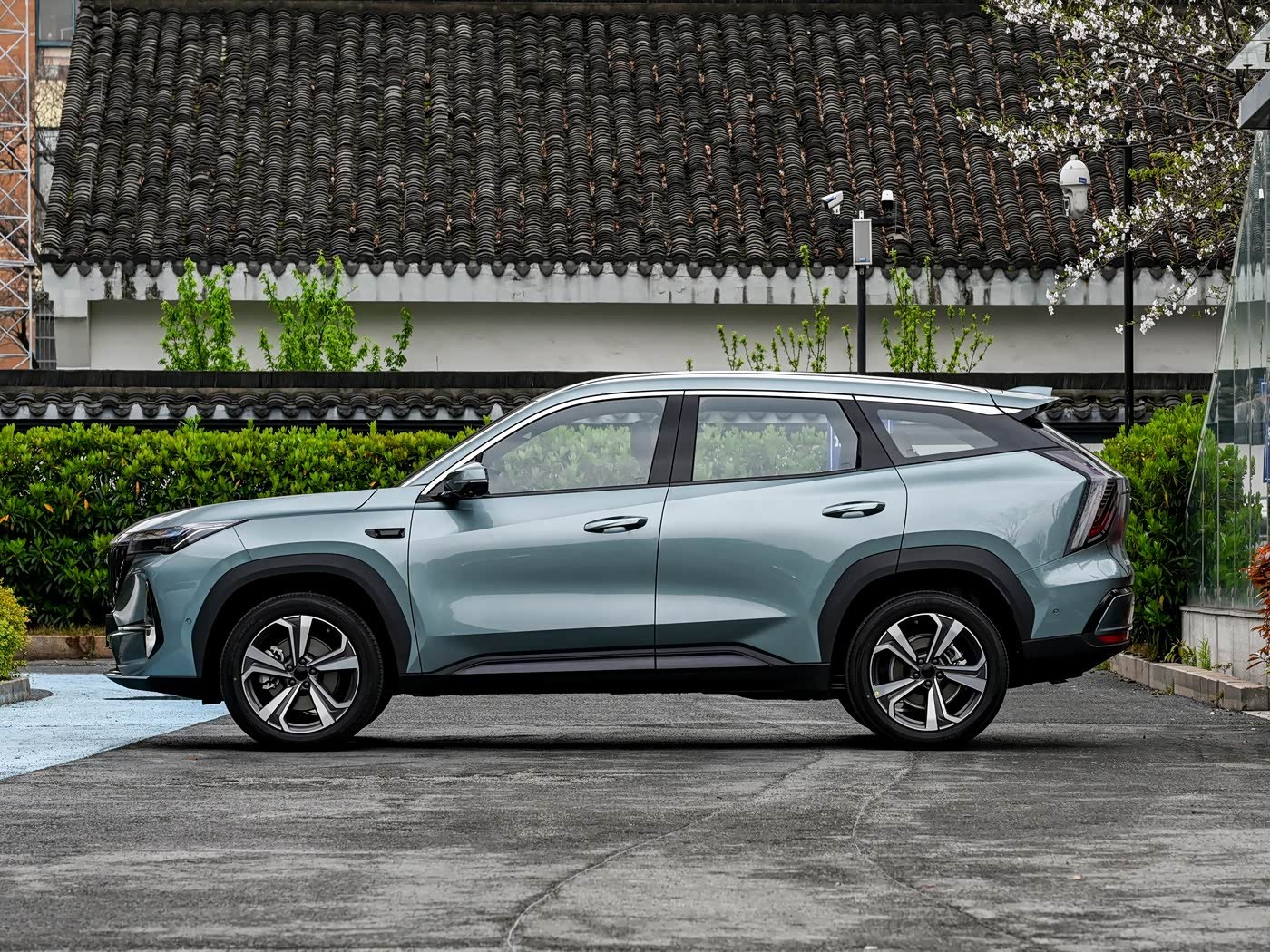 Geely Boyue L 2026 image