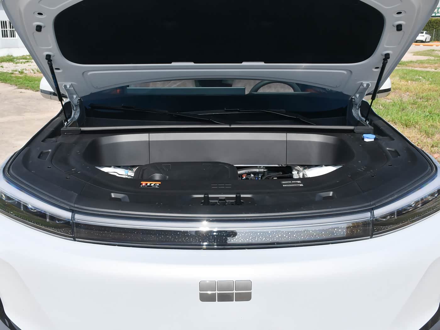 Geely Galaxy M9 2025-2026 detail image