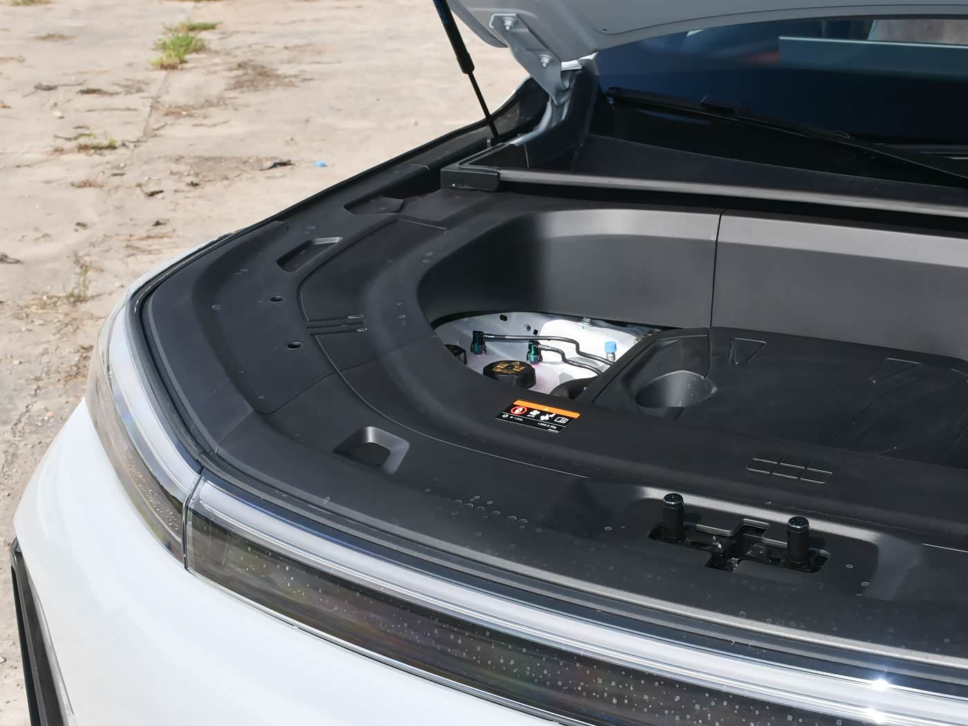 Geely Galaxy M9 2025-2026 detail image
