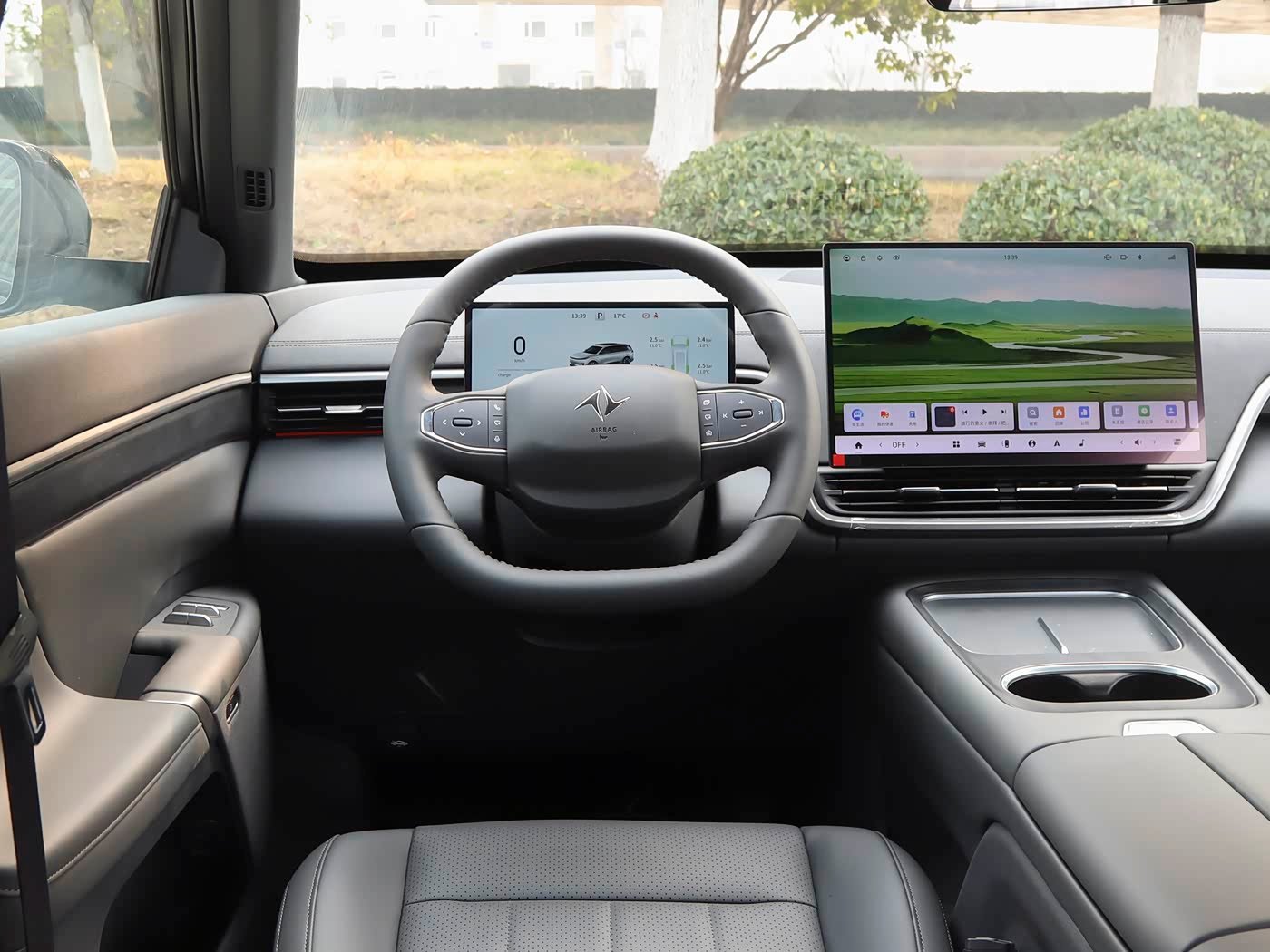 Dongfeng eπ eπ008 2026 detail image