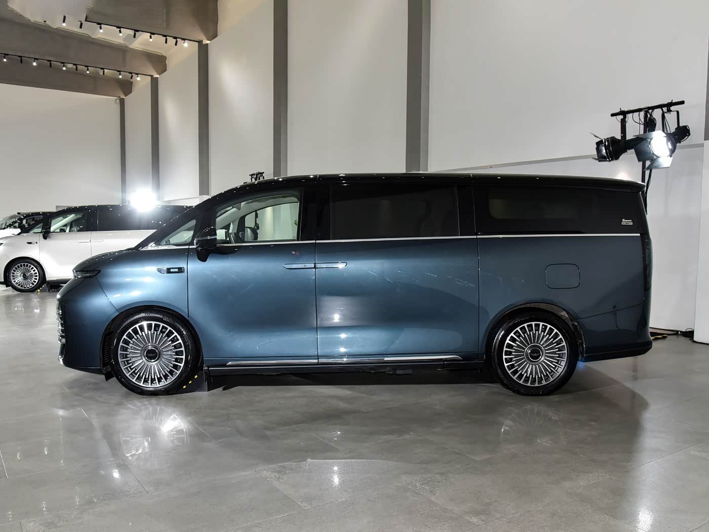 Geely Galaxy V900 2026 image